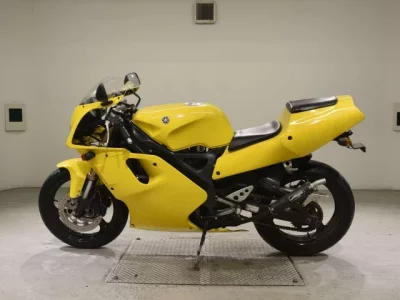 Yamaha TZR250R