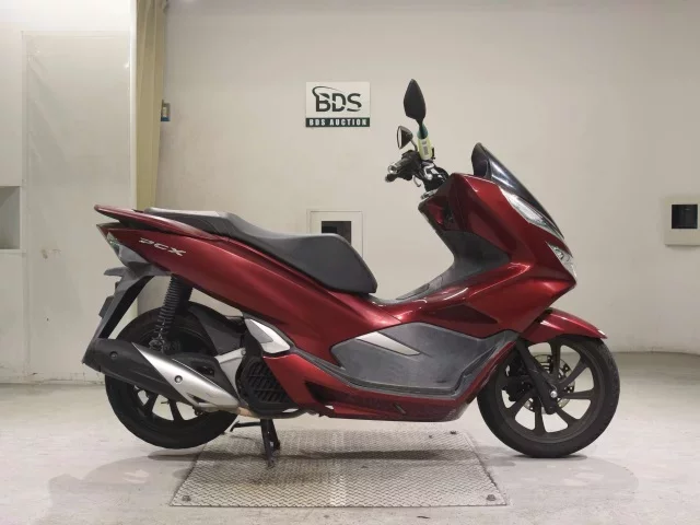 Honda PCX125-3
