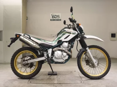 Yamaha SEROW 250-3