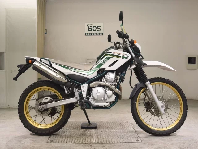 Yamaha SEROW 250-3