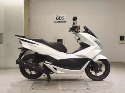 Honda PCX125-2