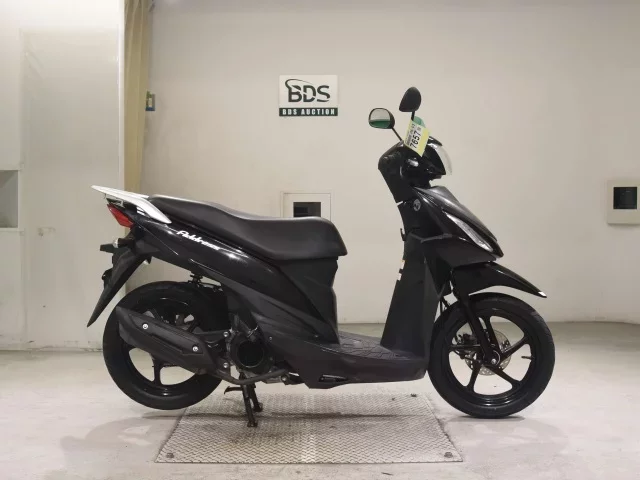 Suzuki ADDRESS110-2