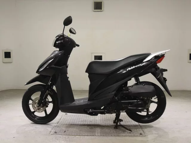 Suzuki ADDRESS110-2