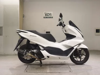 Honda PCX125-4
