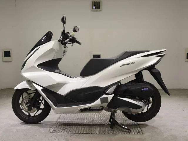 Honda PCX125-4