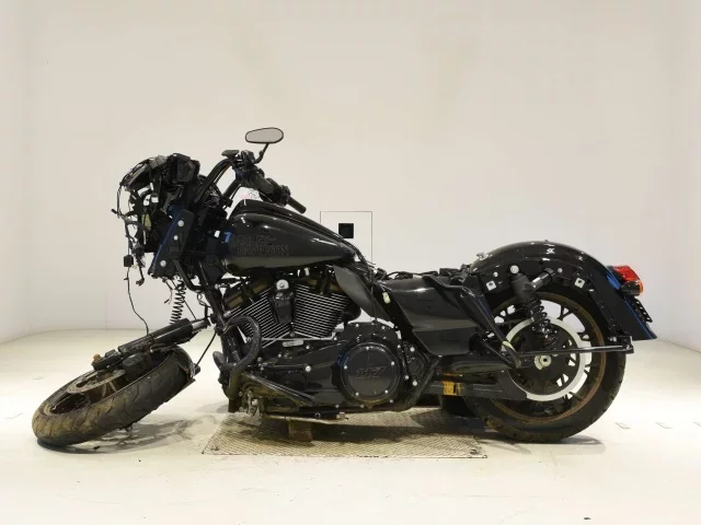 Harley-Davidson HARLEY FLTRXST1920