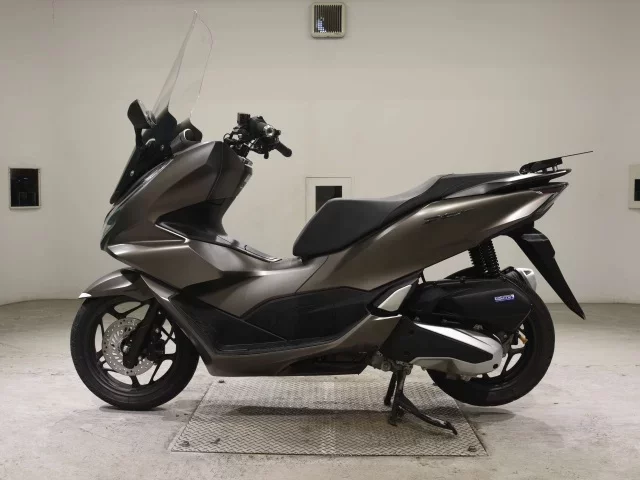 Honda PCX125-4