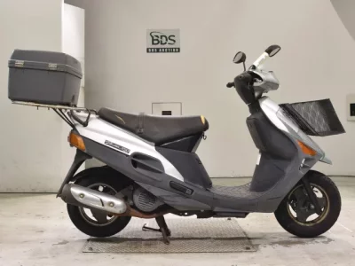Suzuki VECSTAR 150