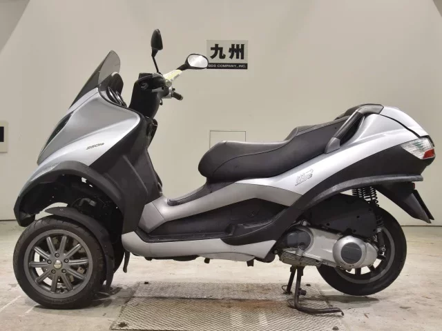 Piaggio PIAGGIO MP3