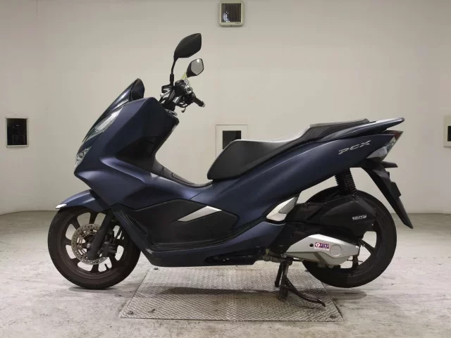 Honda PCX125-3