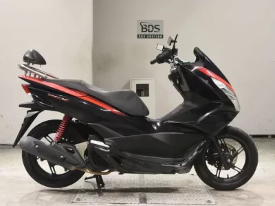 Honda PCX125-2