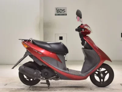 Suzuki ADDRESS V50-3