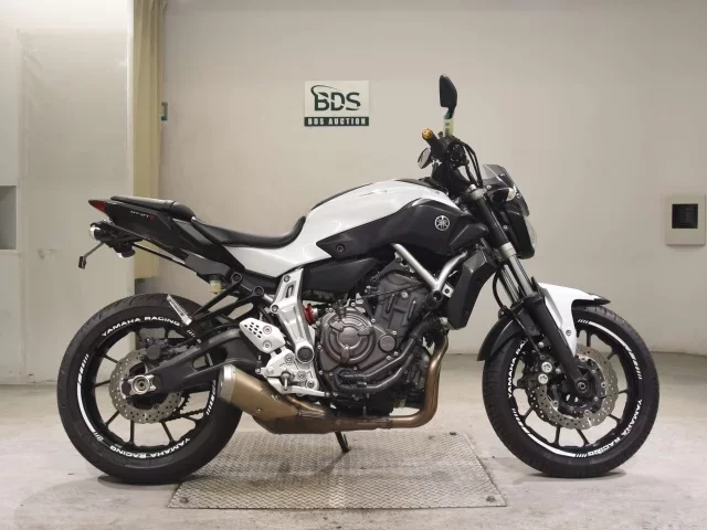 Yamaha MT-07 лот № 5428 оценка 5  с аукциона в Японии