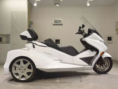 Honda FORZA X-3 TRIKE