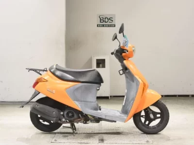 Suzuki LET S5