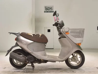 Suzuki LET S4