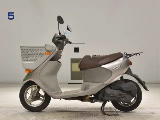Suzuki LET S4