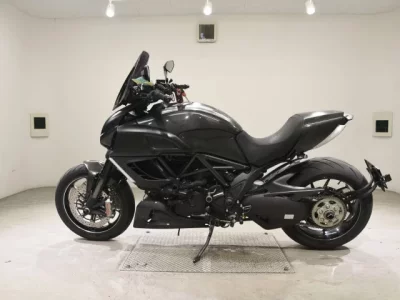 Ducati DUCATI DIAVEL CARBON