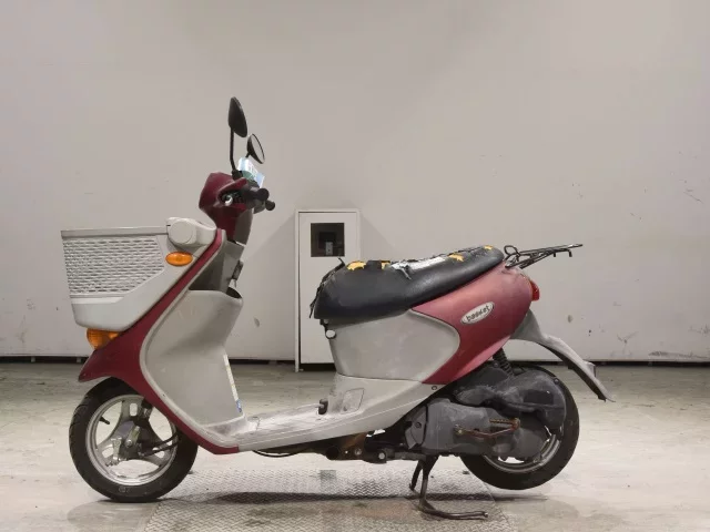 Suzuki LET S4