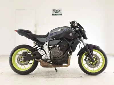Yamaha MT-07 SHO LOUIS NOT EQUIPPED