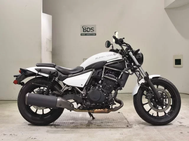 Kawasaki ELIMINATOR 400-3 лот № 2658 оценка 6  с аукциона в Японии