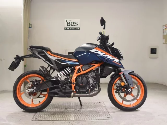 KTM  390 DUKE лот № 5223 оценка 7  с аукциона в Японии