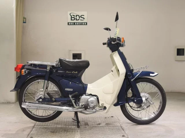 Honda C90