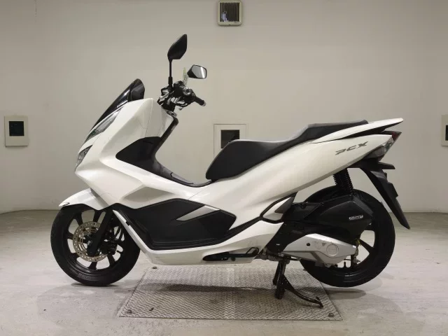 Honda PCX125-3