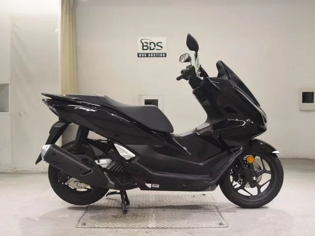Honda PCX125-4