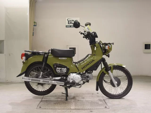 Honda CROSS CUB 110-2