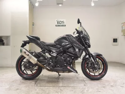 Suzuki GSX-S750