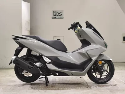 Honda PCX125-4