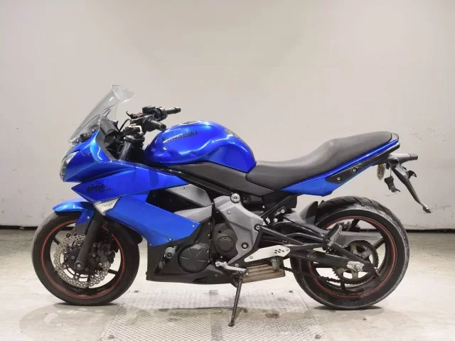 Kawasaki NINJA400R