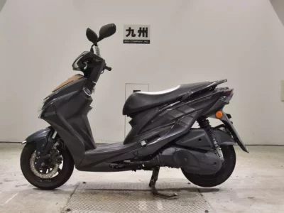 Yamaha CYGNUS 125XSR-3