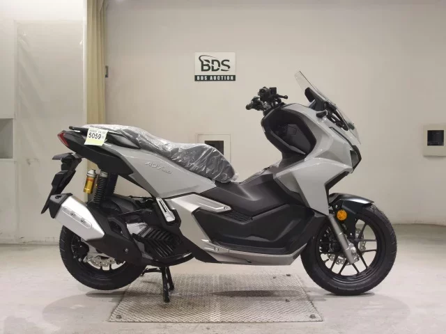 Honda ADV160