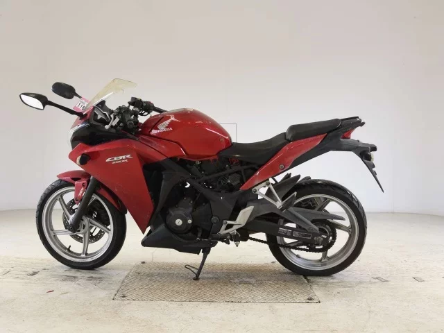 Honda CBR250R ABS