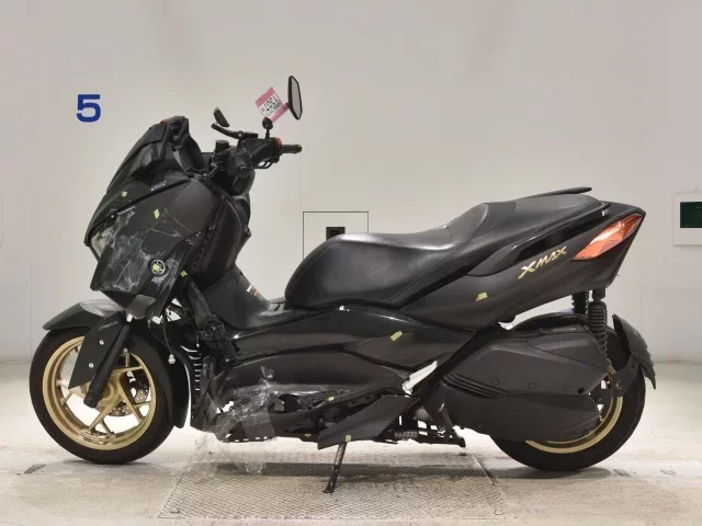Yamaha X-MAX250A