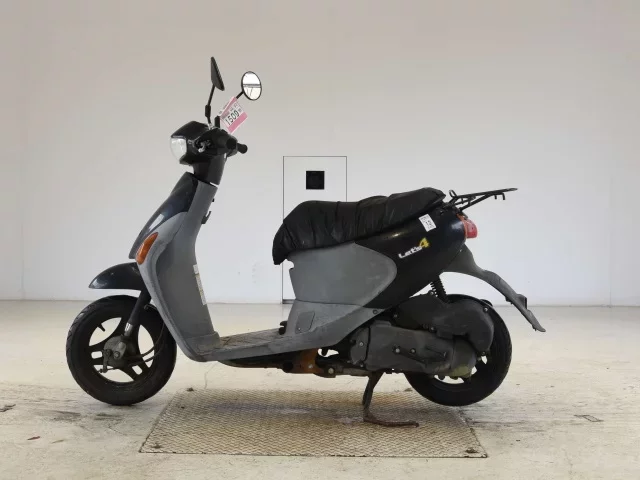Suzuki LET S4