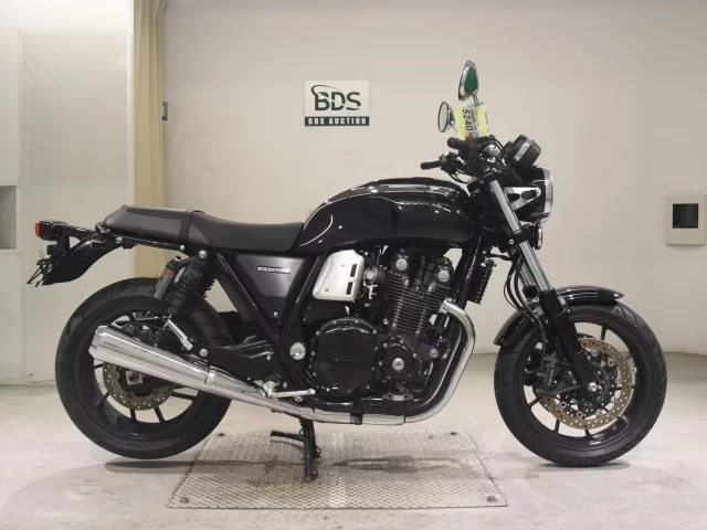 Honda CB1100RS