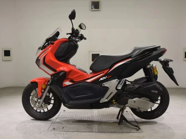 Honda ADV150