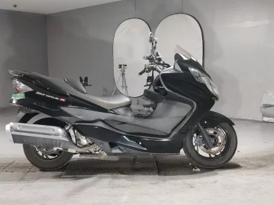 Suzuki SKYWAVE 250M