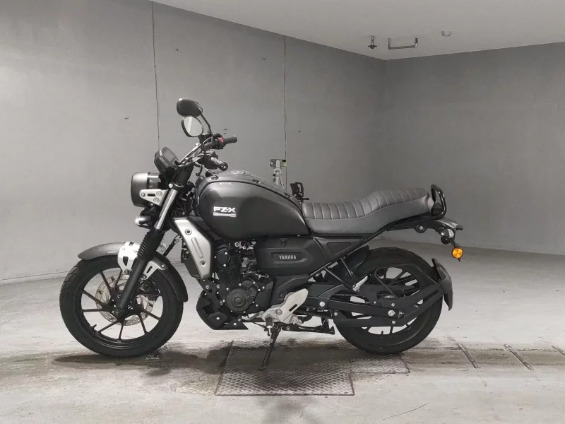 Yamaha FZX150