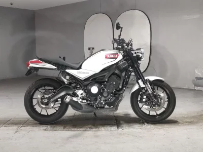 Yamaha XSR900