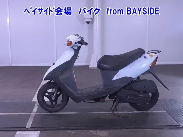 Suzuki LET S2