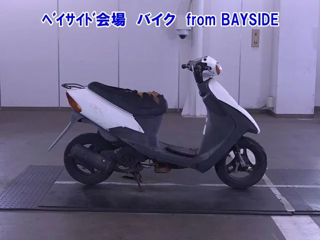 Suzuki LET S2