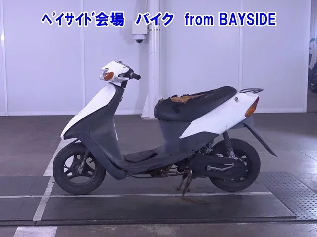 Suzuki LET S2