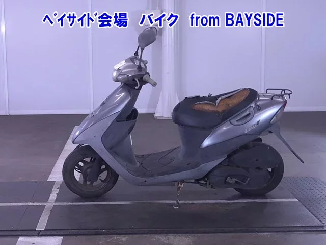 Suzuki LET S2