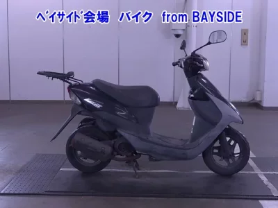 Suzuki LET S2