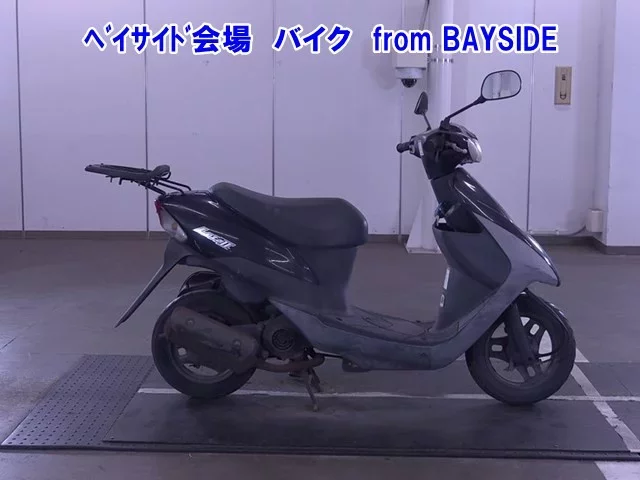 Suzuki LET S2