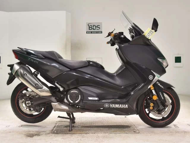 Yamaha T-MAX530DX